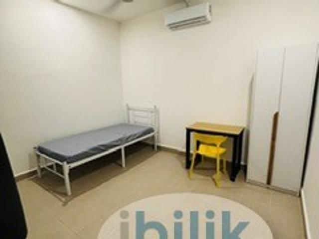 Room for rent in Petaling, Damansara Damai