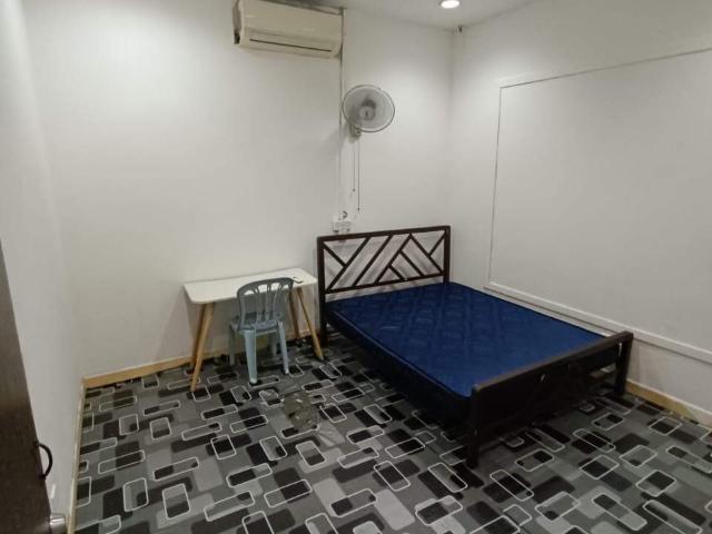 Room for rent in Petaling, Damansara Damai