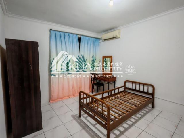 Room for rent in Kuching