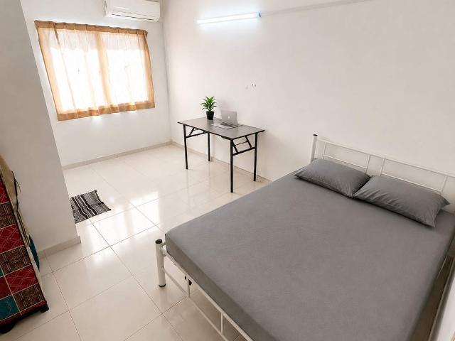 Room for rent in Jenjarom, Selangor