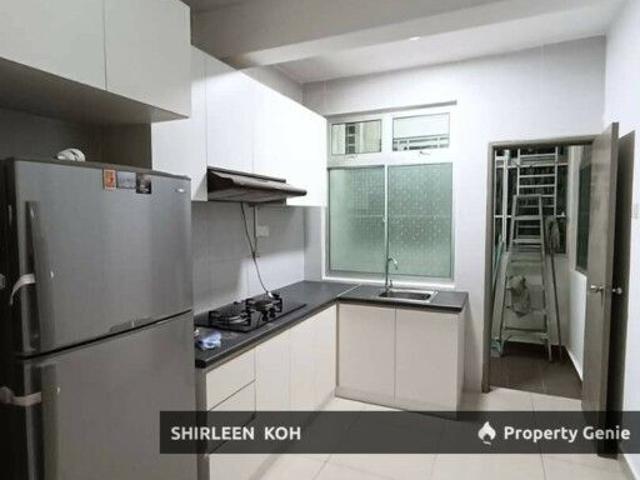 Apartment for rent in Kampung Kebun Teh, Johor Bahru
