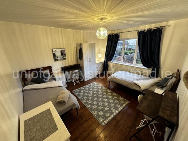 Room to rent in Gaillimh, Connacht