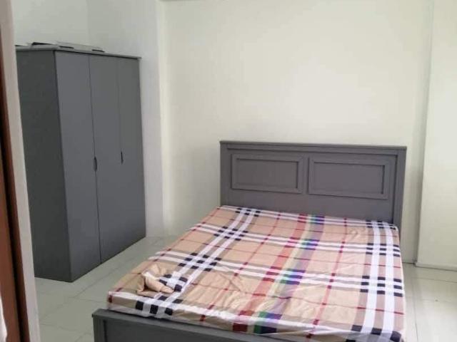 Room for rent in Petaling, Alam Impian