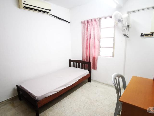 Room for rent in Petaling, Subang Jaya