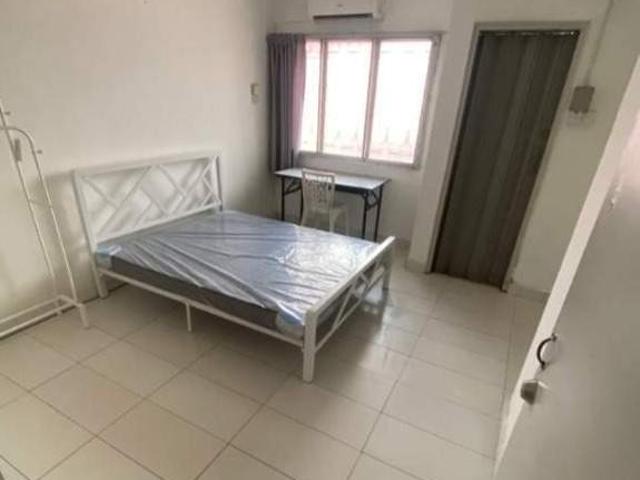 Room for rent in Petaling, Damansara Damai