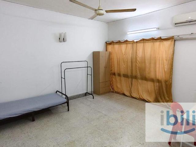Room for rent in Petaling, Damansara Damai