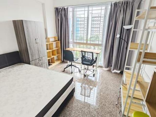 Room for rent in Novena