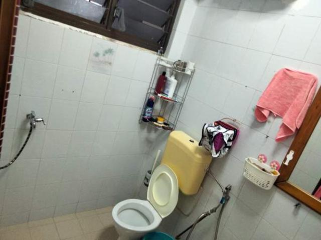 Room for rent in 16 Upper East Coast