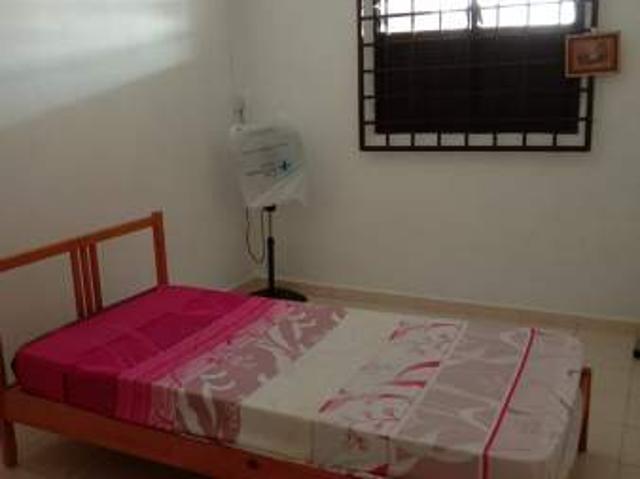 Room for rent in Chai Chee