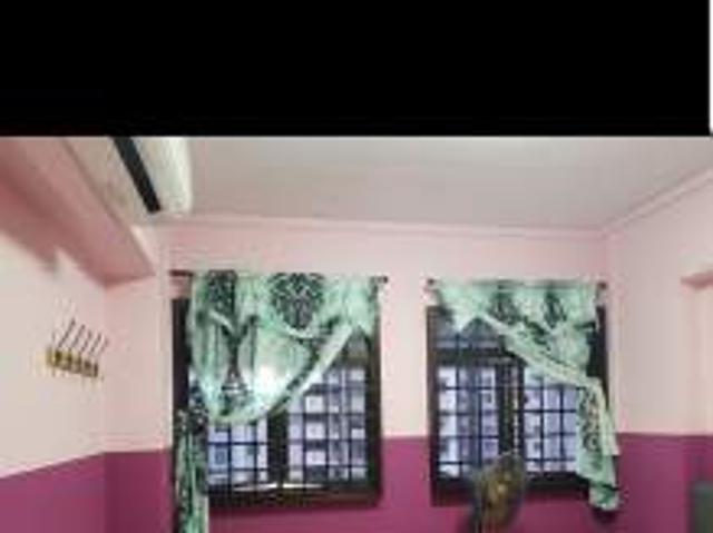 Room for rent in Chai Chee