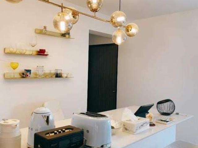 Room for rent in 16 Upper East Coast