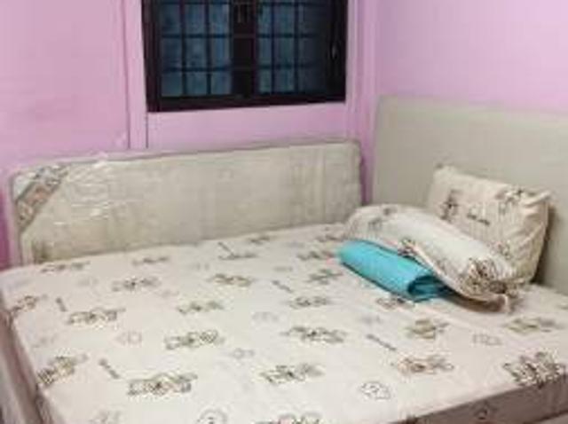Room for rent in 19 North East, Hougang
