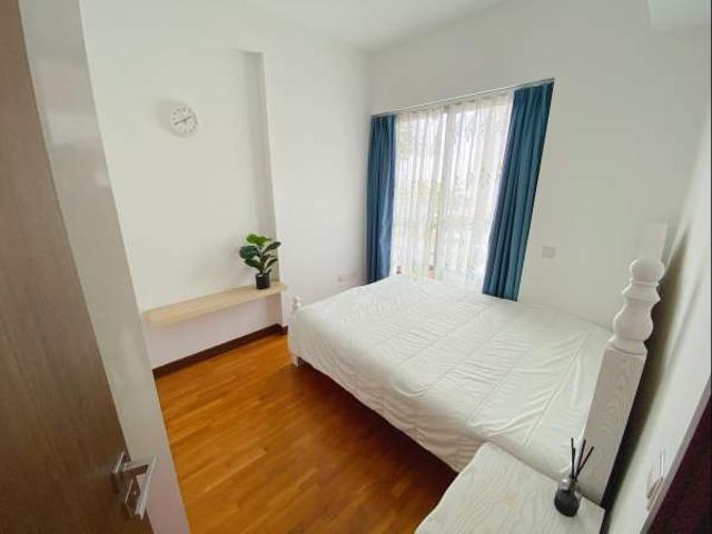 Room for rent in 16 Upper East Coast