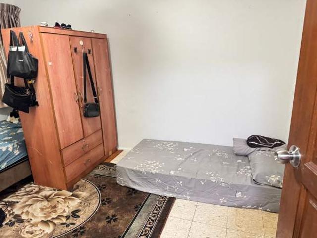 Room for rent