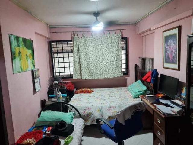 Room for rent in Boon Lay, 05 South West