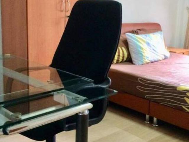 Room for rent in Alexandra Road