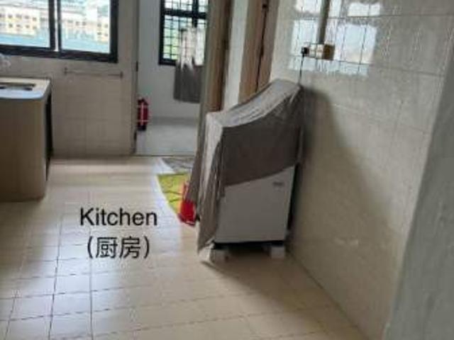 Room for rent in Telok Blangah