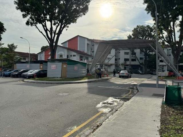 Room for rent in Alexandra Road