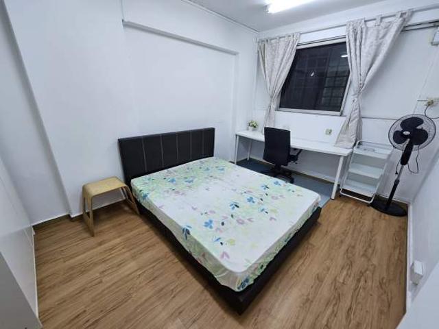 Room for rent in Tiong Bahru
