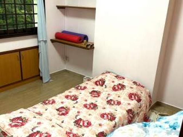 Room for rent in Choa Chu Kang, 05 South West