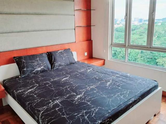 Room for rent in Ulu Pandan