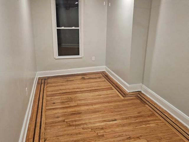 Room for rent in Arverne, New York