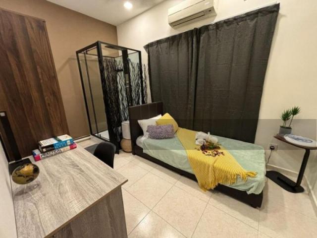 Room for rent