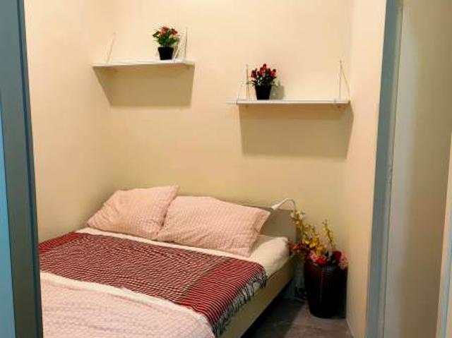 Room for rent