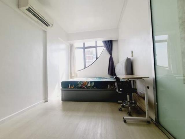 Room for rent in Tanjong Pagar