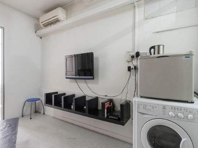 Room for rent in Tanjong Pagar