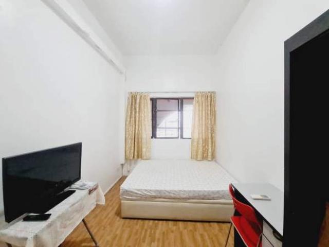 Room for rent in Tanjong Pagar
