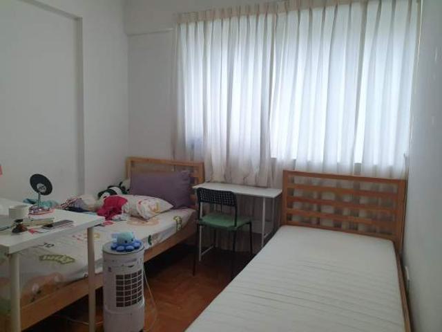 Room for rent in Choa Chu Kang, 23 North West