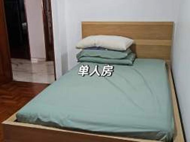 Room for rent in Choa Chu Kang, 05 South West