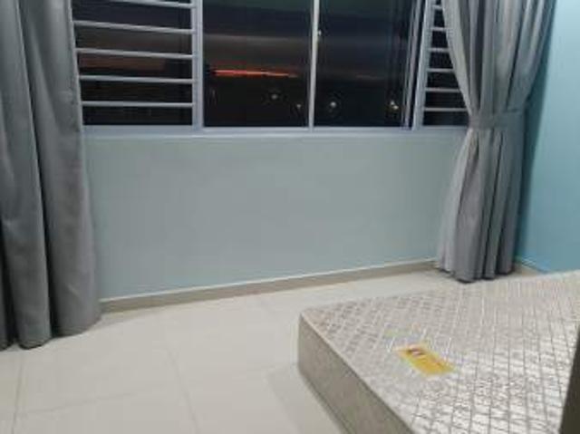 Room for rent in Choa Chu Kang, 23 North West