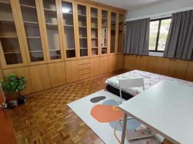 Room for rent in Bukit Timah, 23 North West