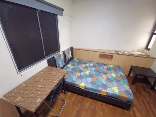 Room for rent in Ulu Pandan