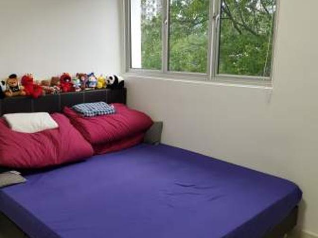 Room for rent in Clementi, 21 Central West