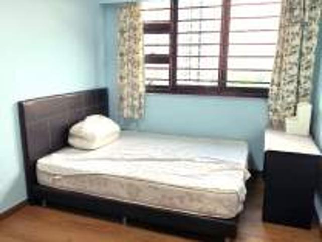 Room for rent in Clementi, 21 Central West