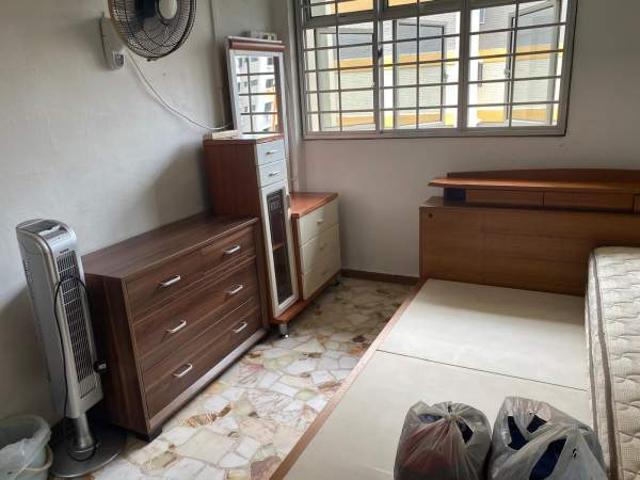 Room for rent in Clementi, 21 Central West