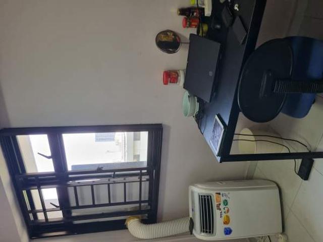 Room for rent in Alexandra Road