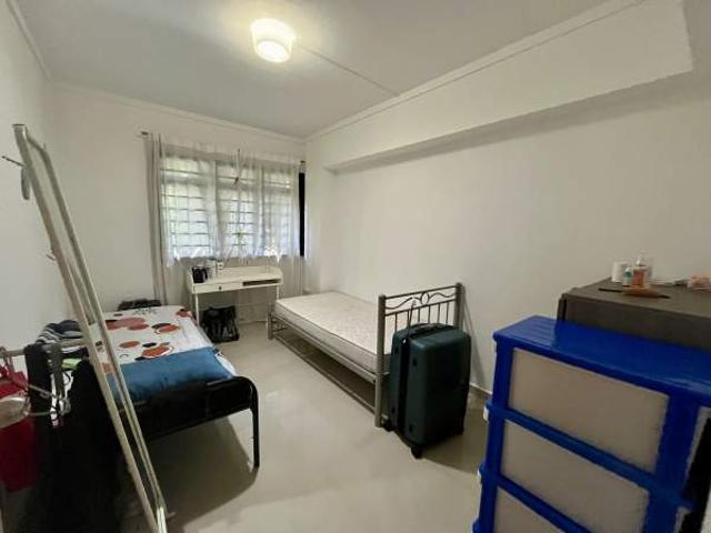 Room for rent in Alexandra Road