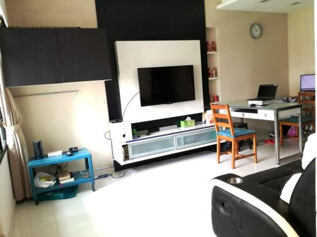 Room for rent in Queenstown, 03 Central South