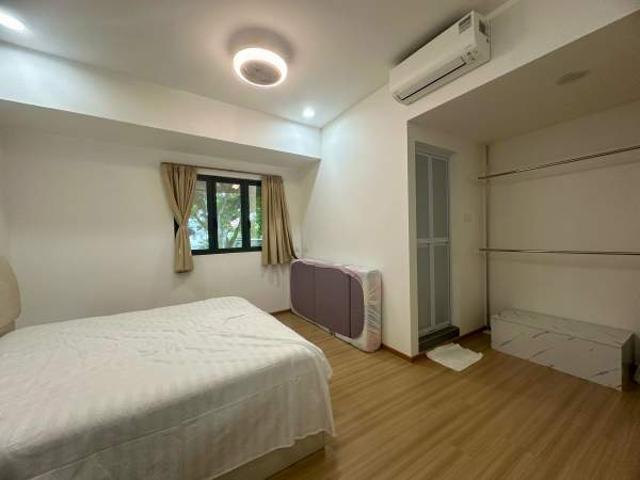 Room for rent in 16 Upper East Coast