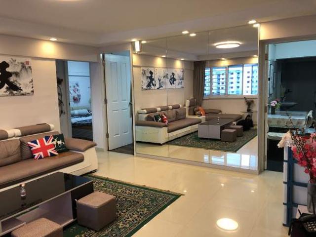 Room for rent in 15 East Coast, Katong