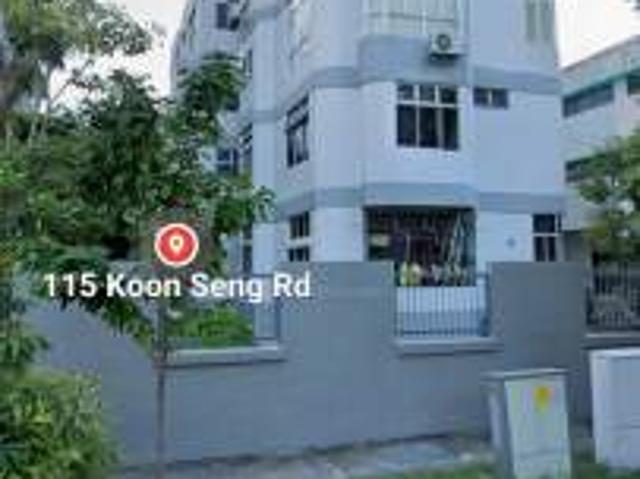 Room for rent in Joo Chiat