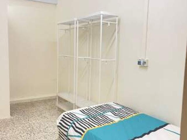 Room for rent