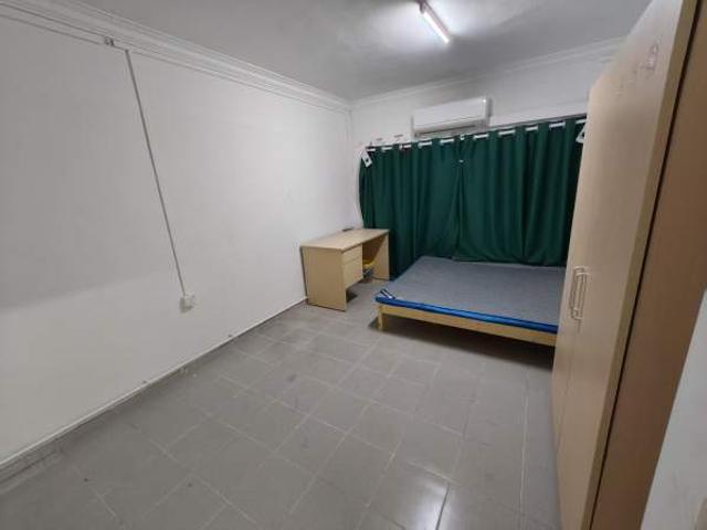 Room for rent in Rochor, 07 City, Beach Road