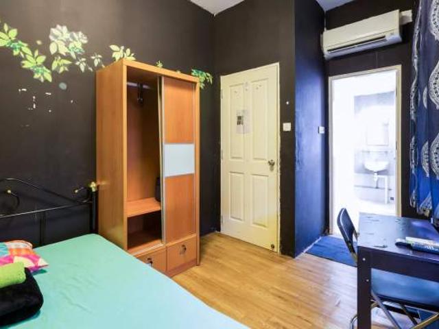 Room for rent