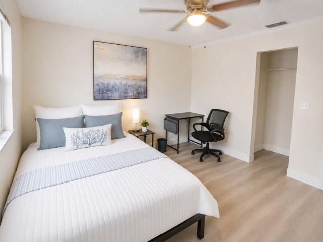 Room for rent in Sarasota, Florida