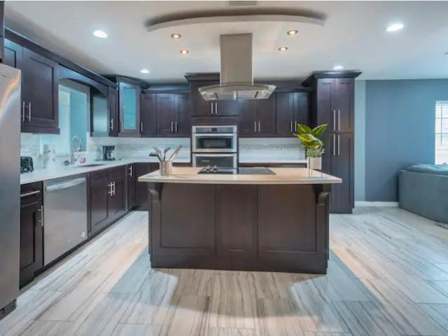 Room for rent in Florida